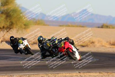 media/Dec-07-2024-CVMA (Sat) [[21c5f1ef85]]/Race 13-Amateur Supersport Middleweight/